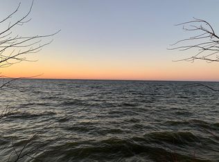 9638 Pullman Point Pl, Pullman, WI 54235