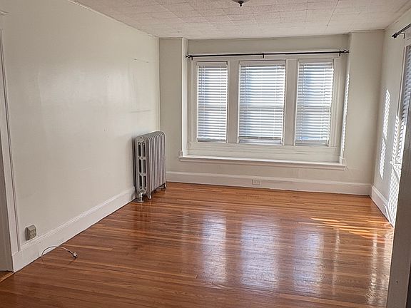 5th image of 74 E Squantum St