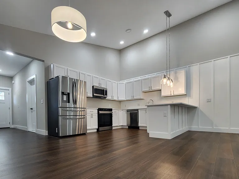 6376 W Flanders Ln — Photo 18