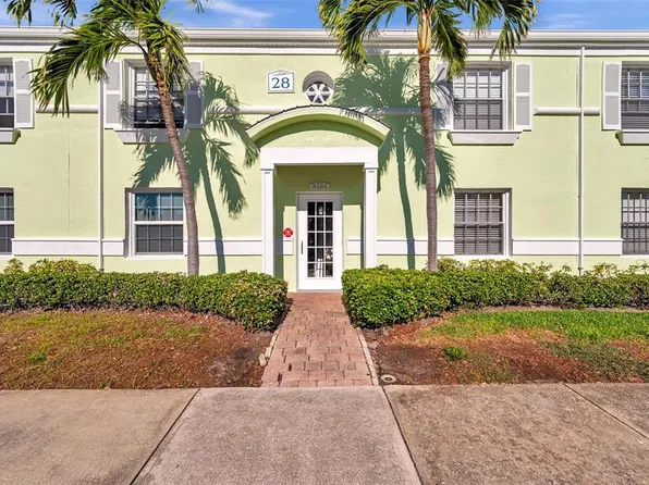 5101 Coquina Key Dr SE APT A, Saint Petersburg, FL 33705