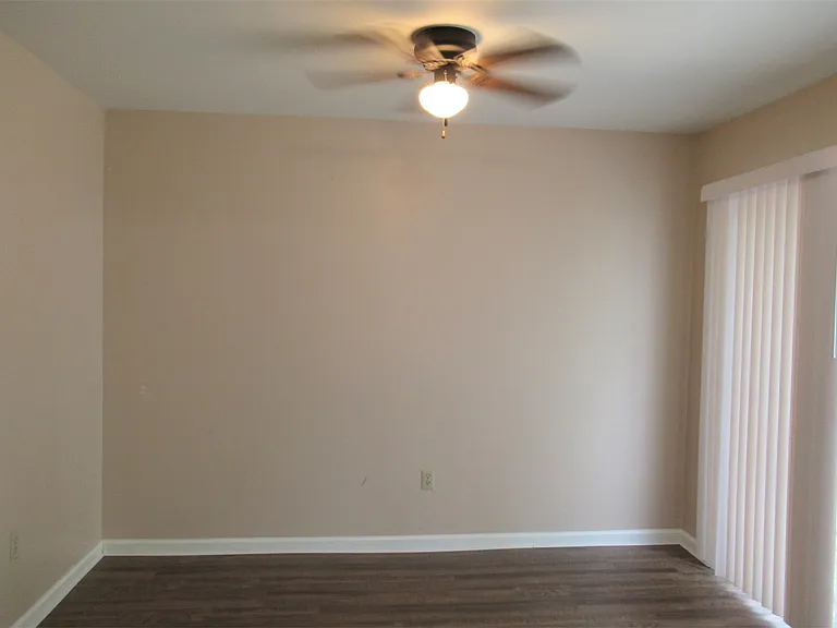 308 Beau St — Photo 7