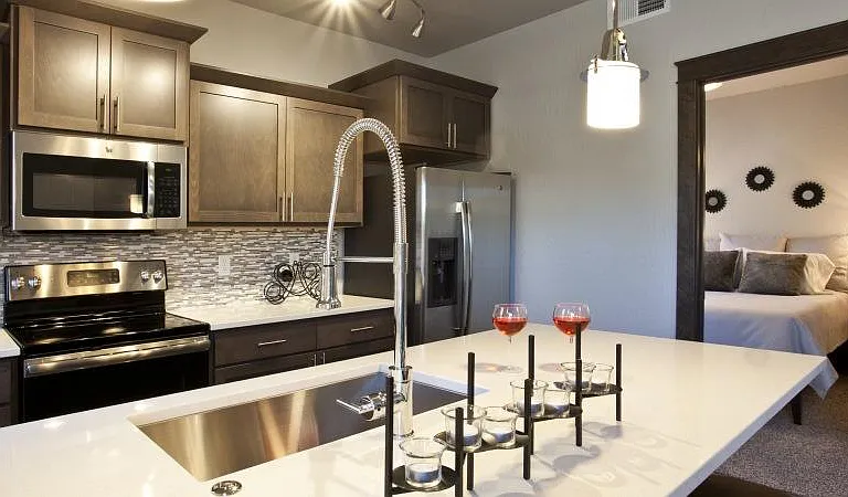 2BR, 2.5BA -744 SF