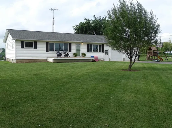 8120 W Beecher Rd, Clayton, MI 49235