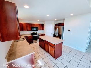 1383 W 2400 S, Woods Cross, UT 84087