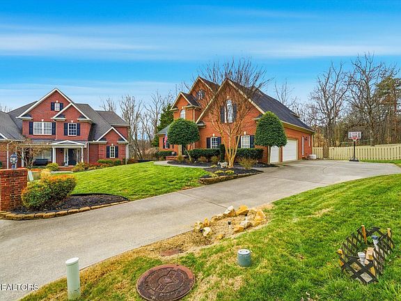 2nd image of 9728 Valley Woods Ln