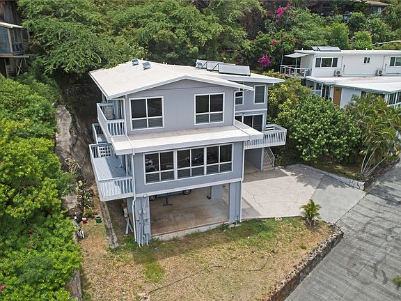 4th image of 5864 Kalanianaole Hwy APT B
