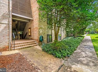 108 Cross Keys Rd #R108D, Baltimore, MD 21210