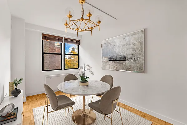 Sold by Compass | media 3