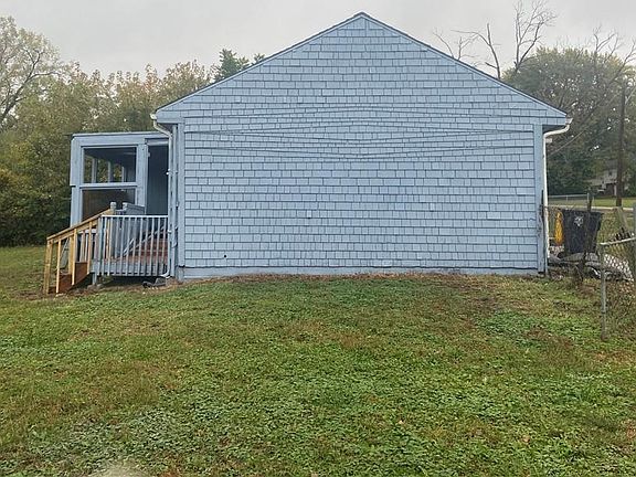 3rd image of 7810 E 66th St