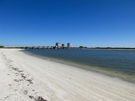 4th image of 8300 Estero Blvd APT 202