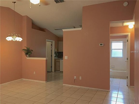 5th image of 11020 River Grove Dr