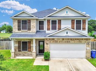 2423 Ridgewood Dr, West Columbia, TX 77486