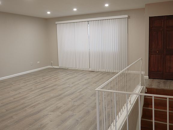 2nd image of 1001 Gael Dr
