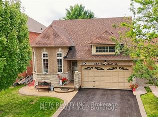 138 Van Scott Dr N, Brampton, ON L7A 1N5