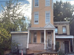 3627 N 17th St, Philadelphia, PA