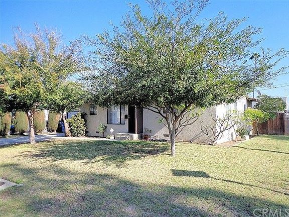 3rd image of 4002 N Frijo Ave