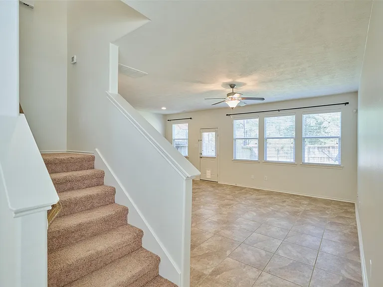 327 Bloomhill Pl — Photo 11