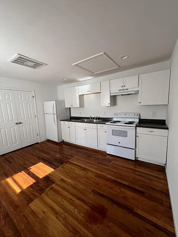 205 B Mitchell Ave — Photo 4