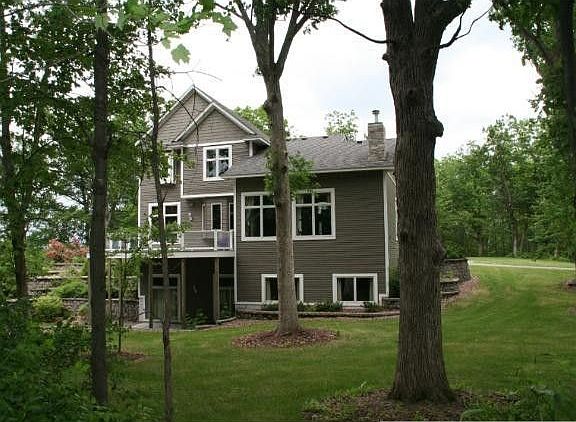 2nd image of 19655 Oxboro Cir N