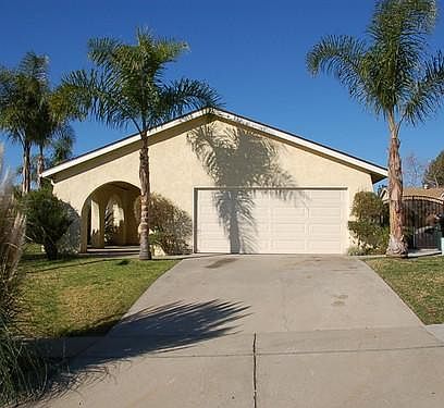 2nd image of 6558 Bandola St