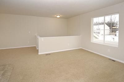 3rd image of 9248 Division Ave