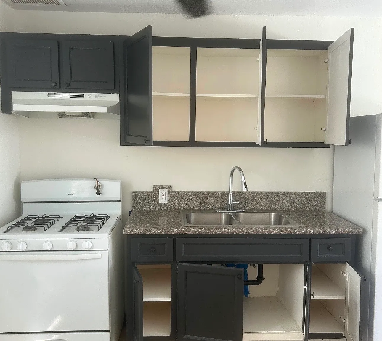 1 bed, 500 sqft, $1,850 — Photo 1