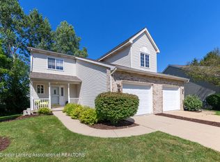 2944 Marfitt Rd, East Lansing, MI 48823