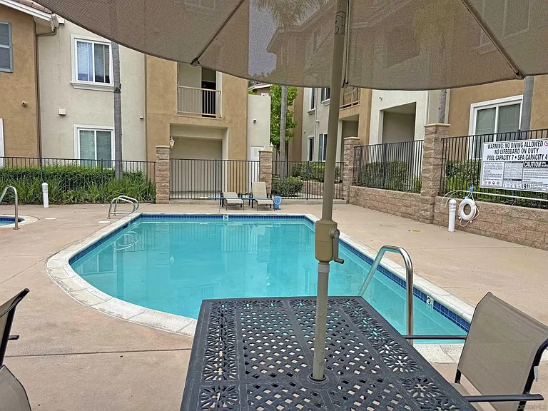 13021 Evening Creek Dr S #21 — Photo 39