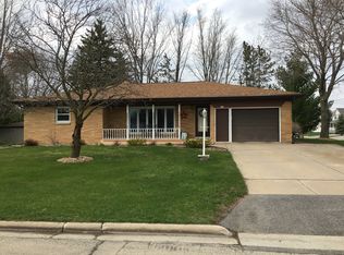 273 E Green Bay St, Pulaski, WI 54162