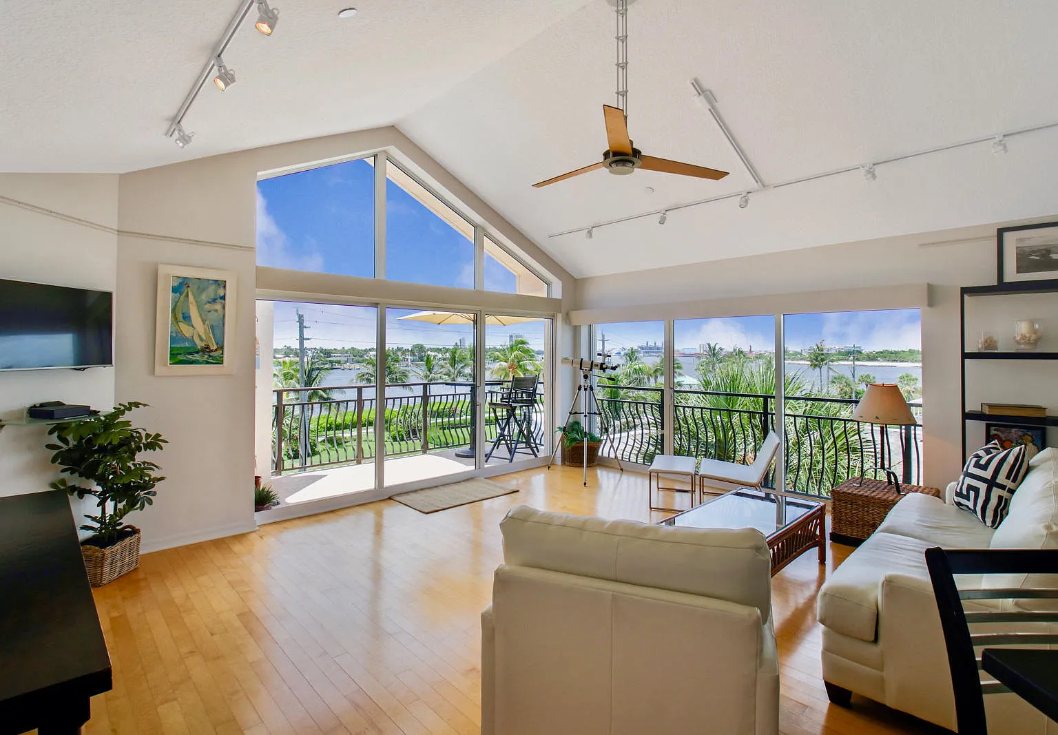 Inlet Pointe — Photo 3