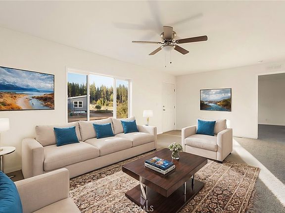 4th image of 696 Buschmann Rd