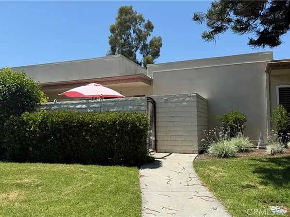 955 Calle Aragon #F, Laguna Woods, CA 92637