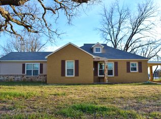 1308 4th Street, Graham, TX 76450