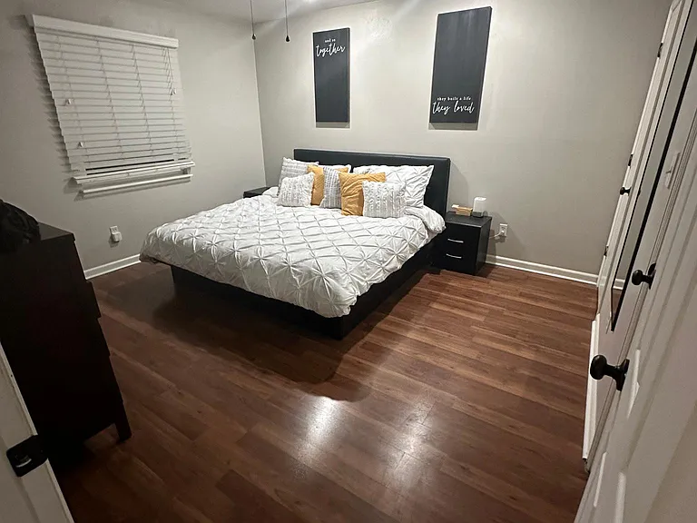 2408 Austin Ave — Photo 7