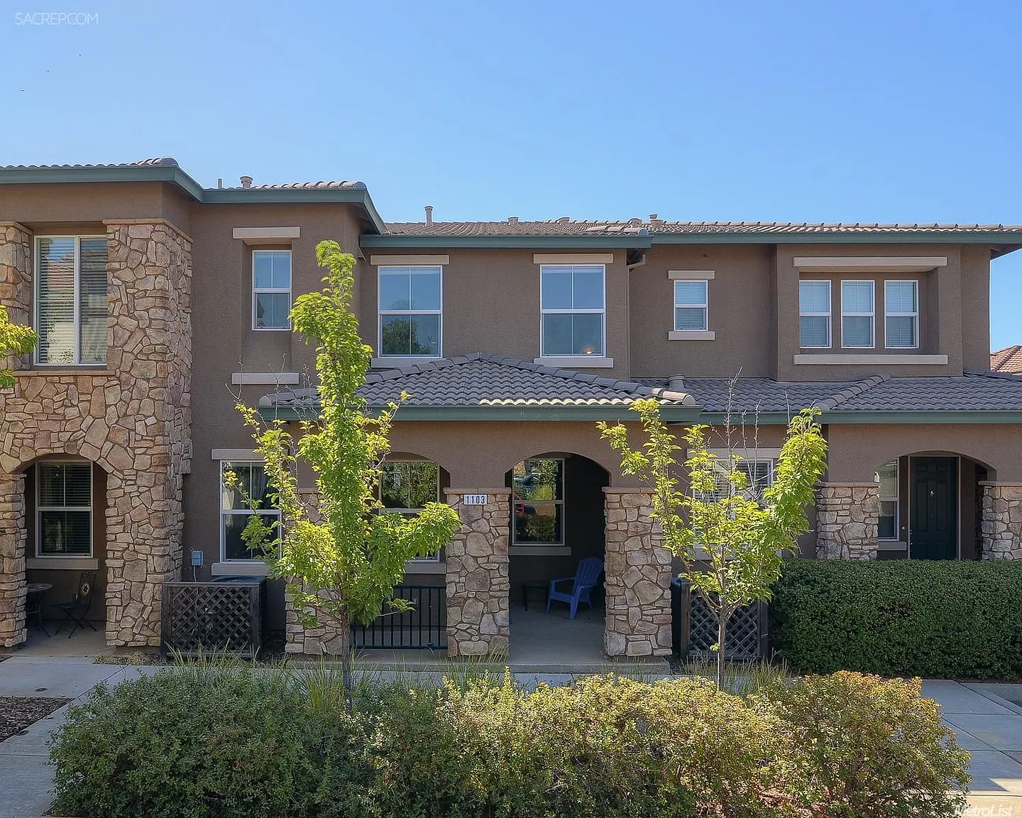 1103 Hudson Cir photo 1