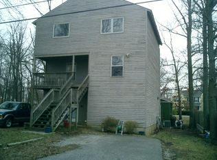 1405 Howard Rd, Annapolis, MD 21403