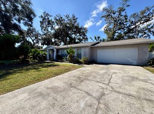 2908 Forest Cir, Seffner, FL 33584