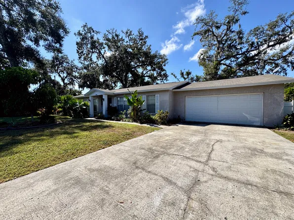 2908 Forest Cir, Seffner, FL 33584