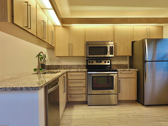4th image of 3541 SW Sunset Trace Cir