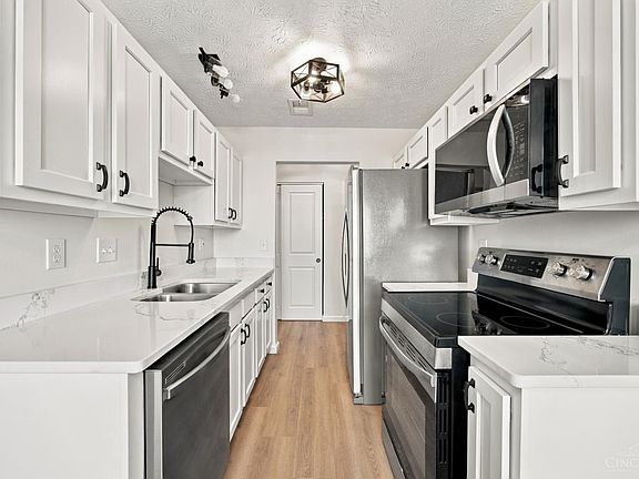 4th image of 3227 Roesch Blvd APT E