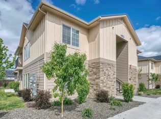 4813 Continental Ln #201, Caldwell, ID 83607