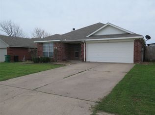 708 Stirling Rd, Rhome, TX 76078