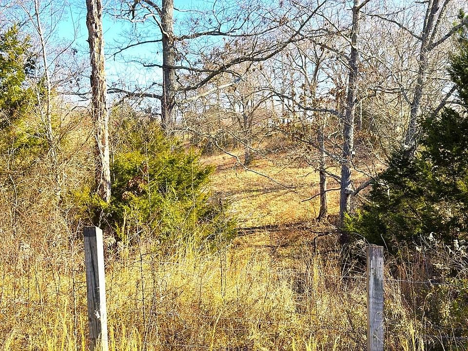 2nd image of 4210 Bunker Hill Rd