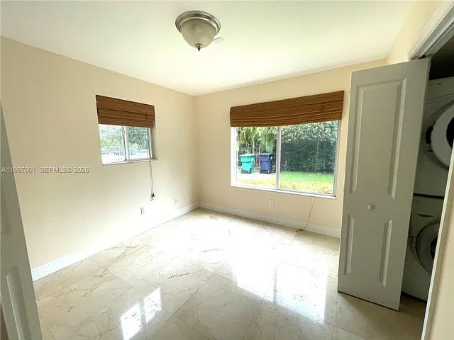 10672 SW 77th Ave — Photo 6