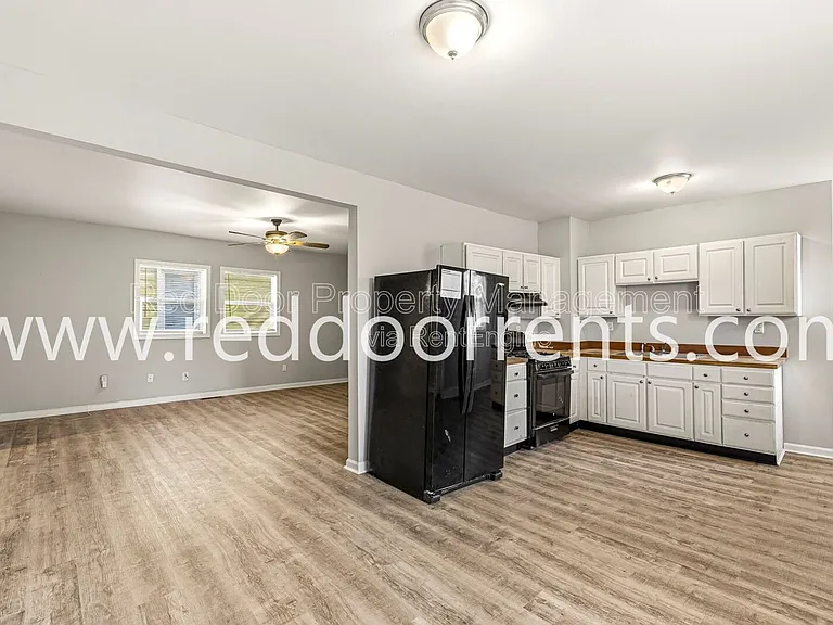 3207 N Arsenal Ave — Photo 6