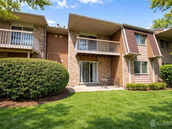 203 Mandon Ct #2, Princeton, NJ 08540