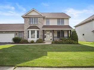 5056 Park Valley Dr, Loves Park, IL 61111