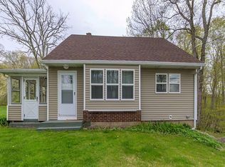 49 Gates Rd, Lebanon, CT 06249