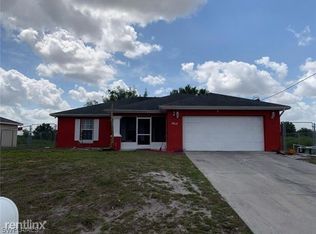 2717 29th St SW, Lehigh Acres, FL 33976