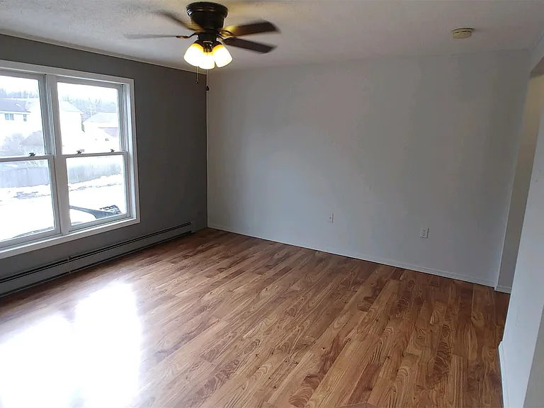 15 S Wayne St #201 — Photo 7